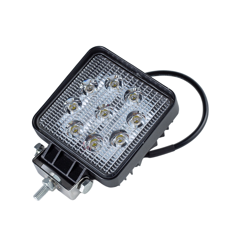 IP67 002 Robustní 9-LED čtvercové pracovní světlo pro průmyslová vozidla